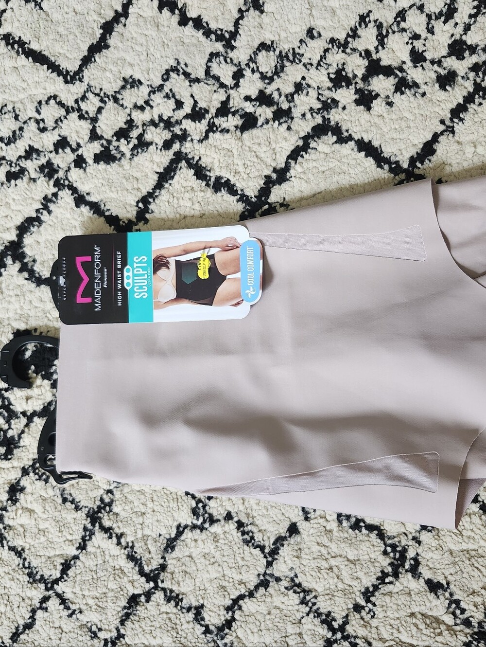 Maidenform Sculpt Comfort High-Waist Shaper - Light Pink